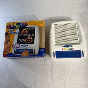 Lite-Brite Flat Screen Hasbro 2003 Battery Powered w/ Box 185 Pegs Works-Read